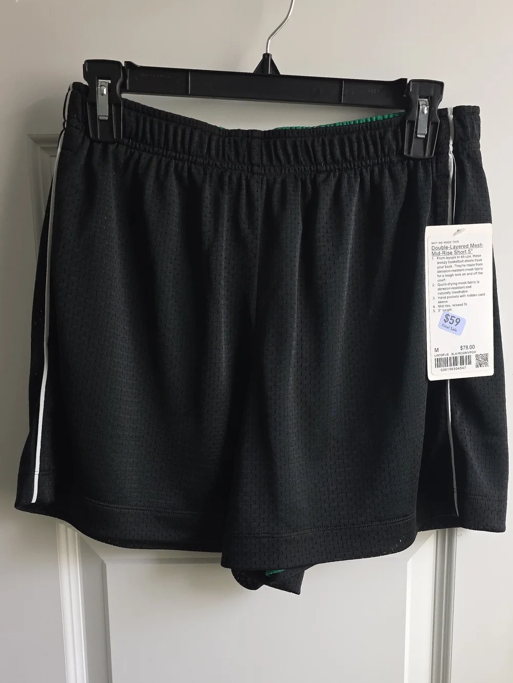 Lululemon Green & Black Double Layer Mesh Tank & Shorts Set Medium G239